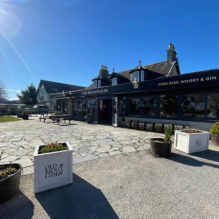 The Balavoulin - Pub With Rooms Aviemore Exterior photo